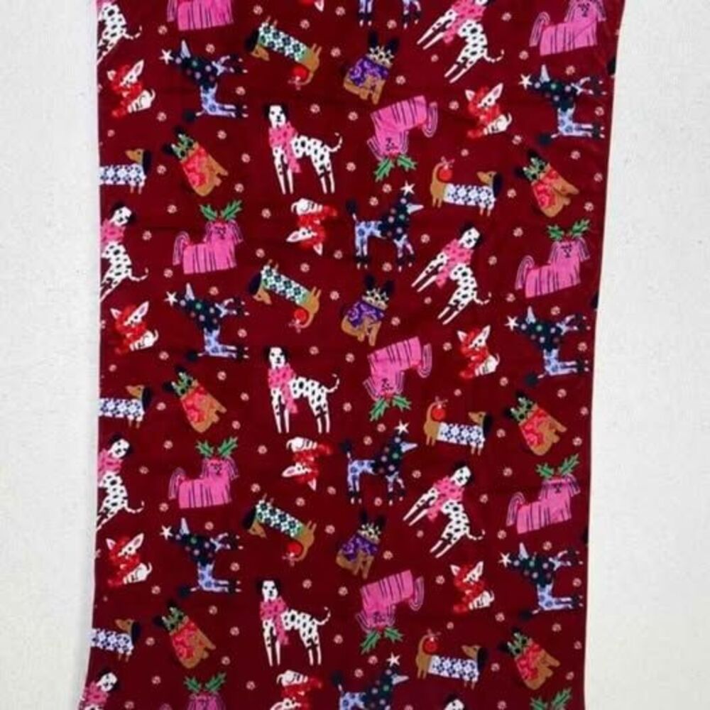 Vera bradley holiday hounds fleece throw blanket